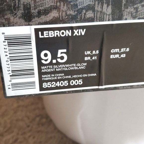 Men's LeBrons 14 shoes - Picture 6 of 6